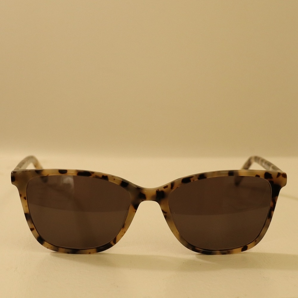 Tortoise Shell Classic Ladies Sunglasses